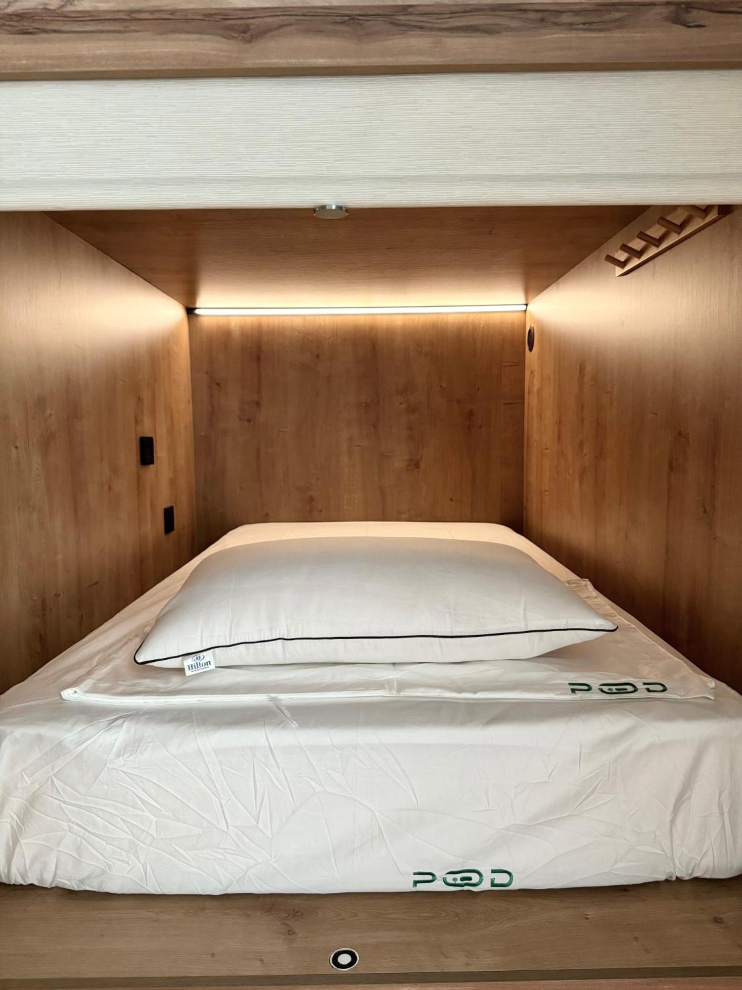 B01 Mixed Lower bed Shared Room 20 beds